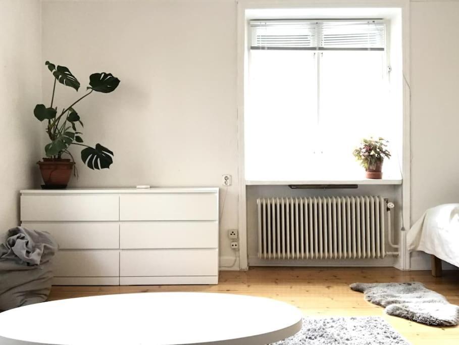 Entire * Stockholm
